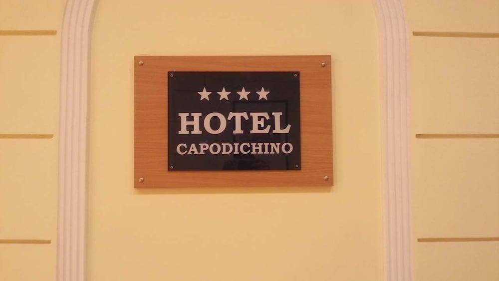 Capodichino International Hotel Neapel Exterior foto